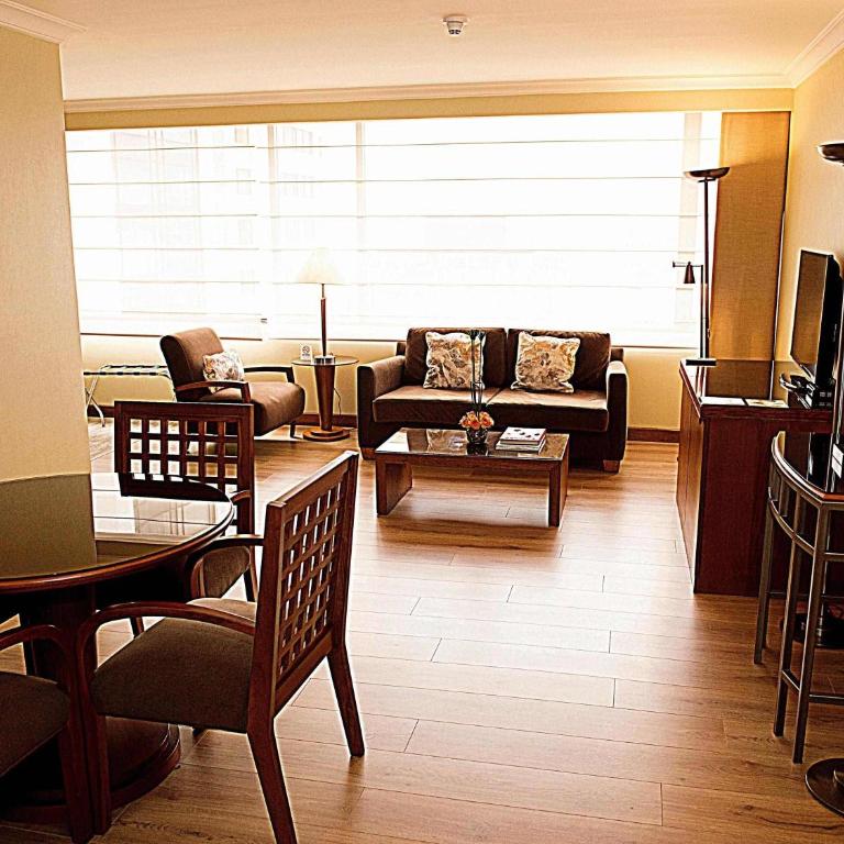 Swissotel Quito - Suite Business - 4