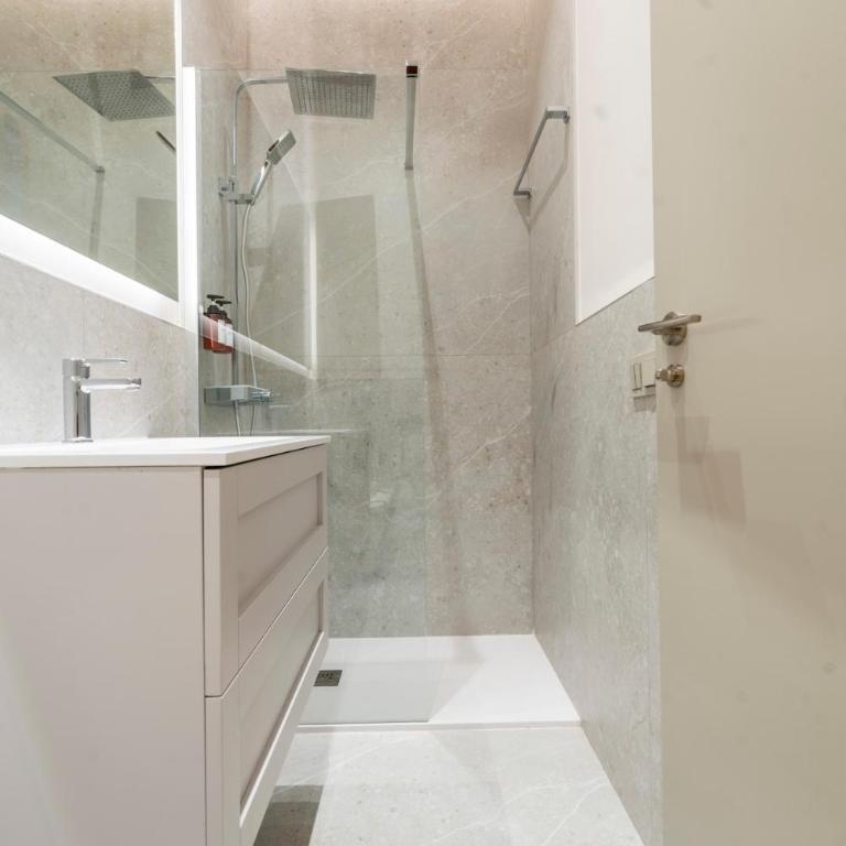 Luxury Villa Madrid 10 pax - Villa - 44