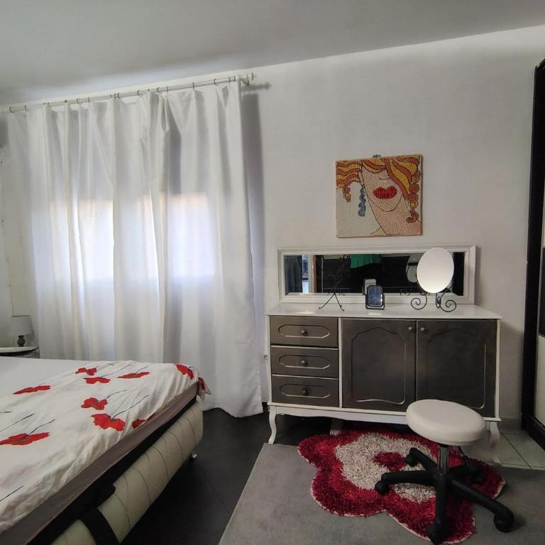 Katata Apartment Spacious House Floor with Terraces, 3 Bedrooms, Parking,Wi-Fi - Apartman sa 3 Spavaće Sobe - 6