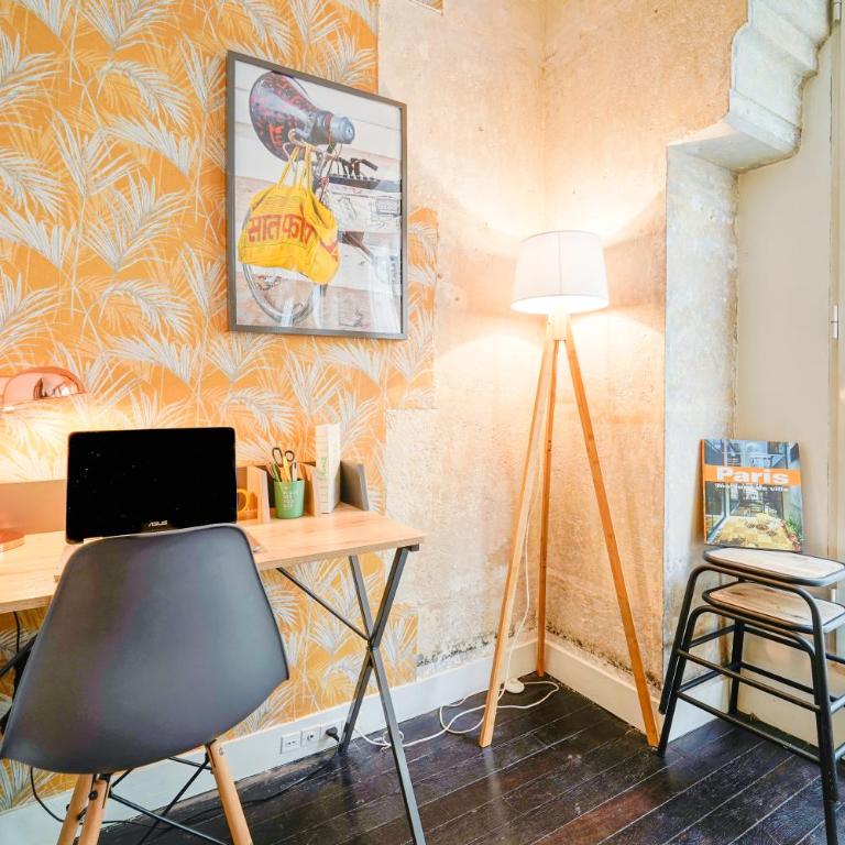 Spacious Family Apartment near Bastille & Marais - Two-Bedroom Apartment - 12