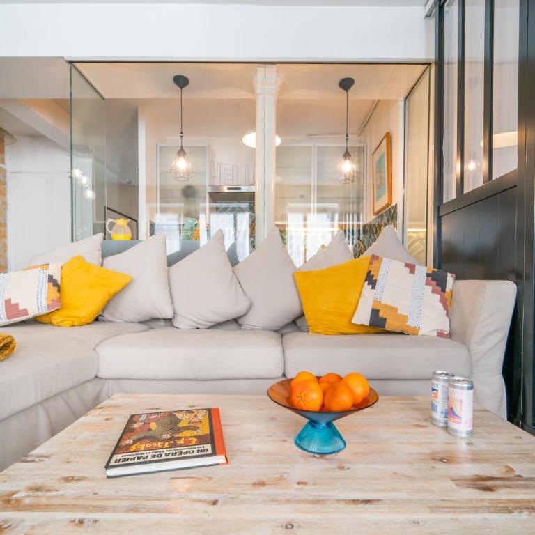Spacious Family Apartment near Bastille & Marais - Two-Bedroom Apartment - 8