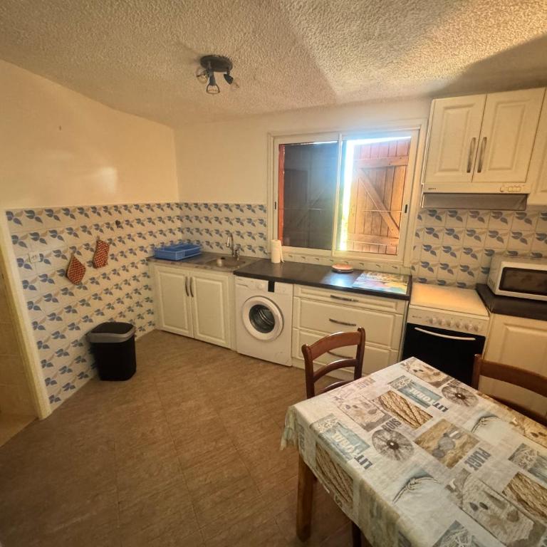 Appartements Calvi - Appartement 2 Chambres - 6