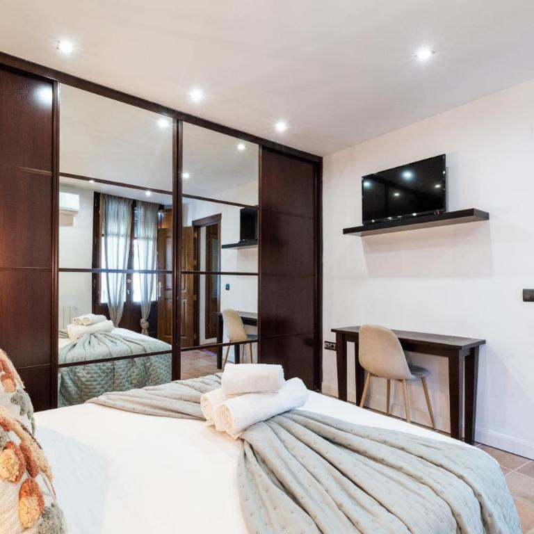 Alojamiento dos dormitorios en Albaicyn - Two-Bedroom Apartment - 21
