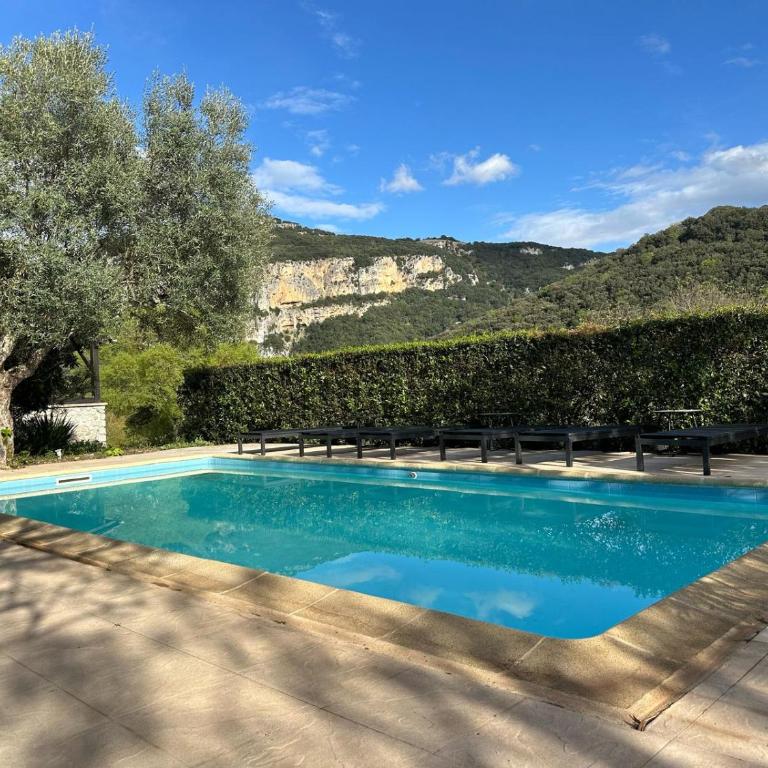 Villa Joyau des Gorges de l'Ardèche - Villa avec Piscine Privée - 1
