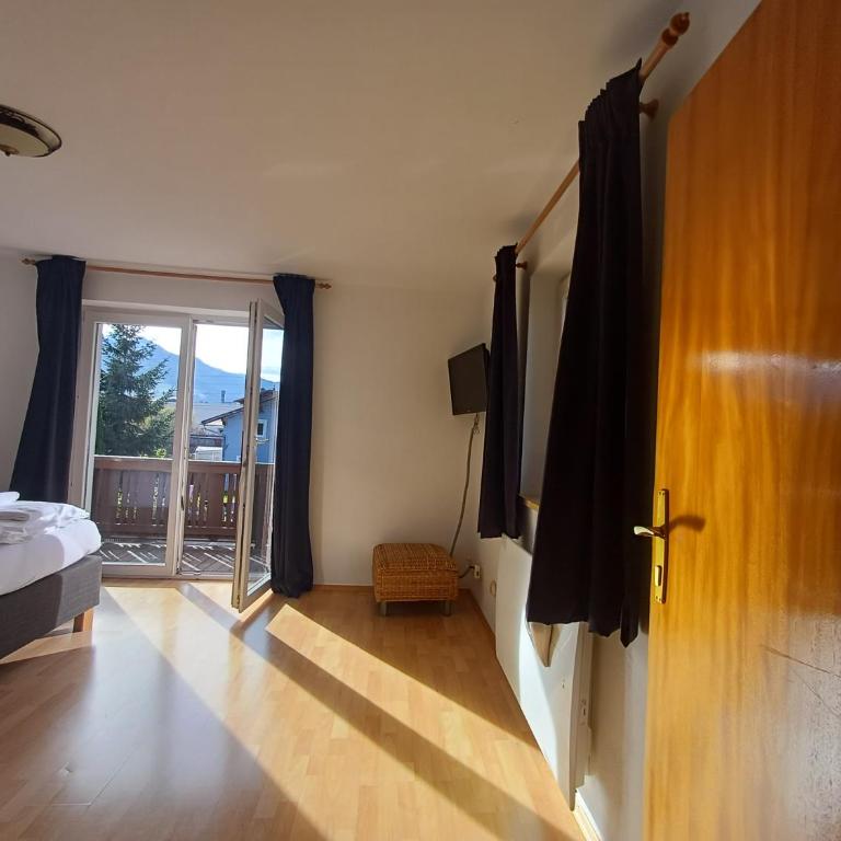 The Steinbock Lodge with garden and bbq - Ferienhaus - 26