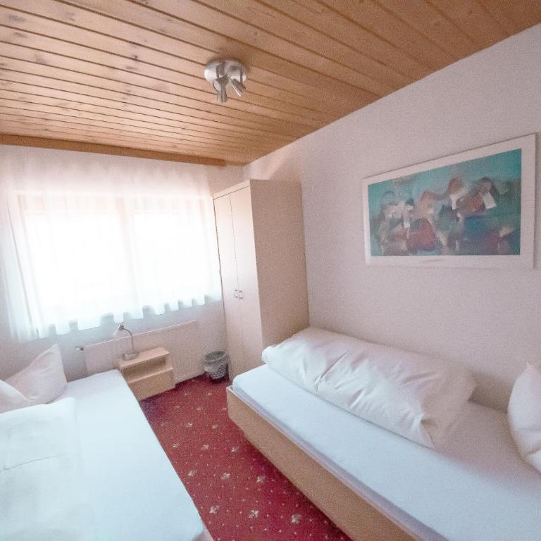 Haus Bergkastelblick - Apartment mit 2 Schlafzimmern und Balkon - 2
