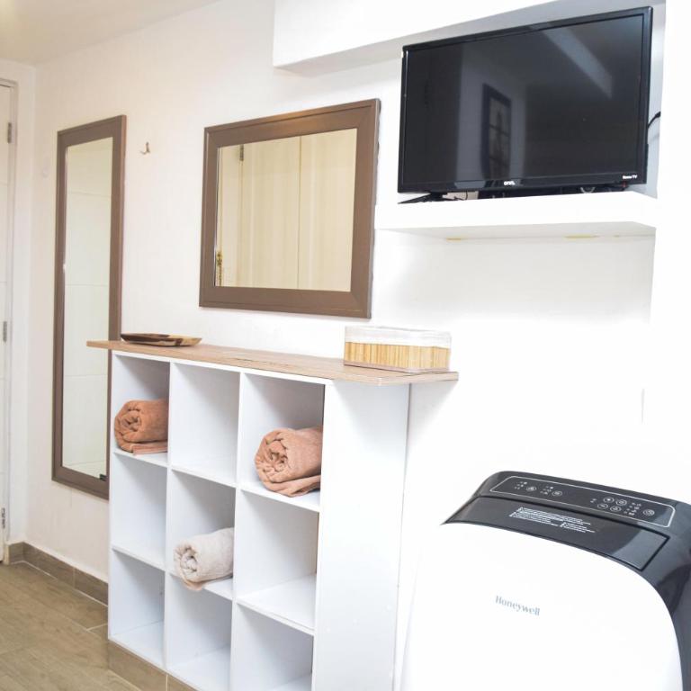 Ocean front Villa Marlin, best location in hotel zone #109 - One-Bedroom Apartment - 54