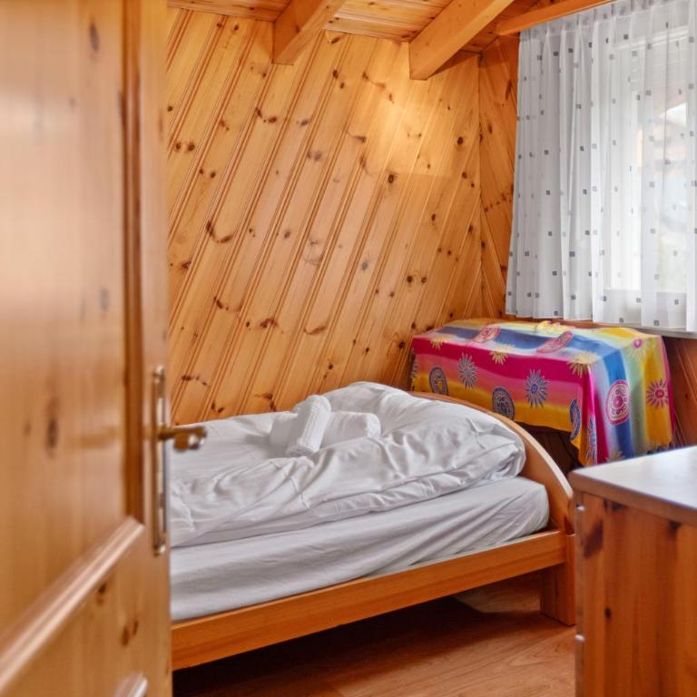 Maison Crans-Montana, 7 pers - 7 lits, Jardin & Carnotzet - Haus mit 4 Schlafzimmern - 56