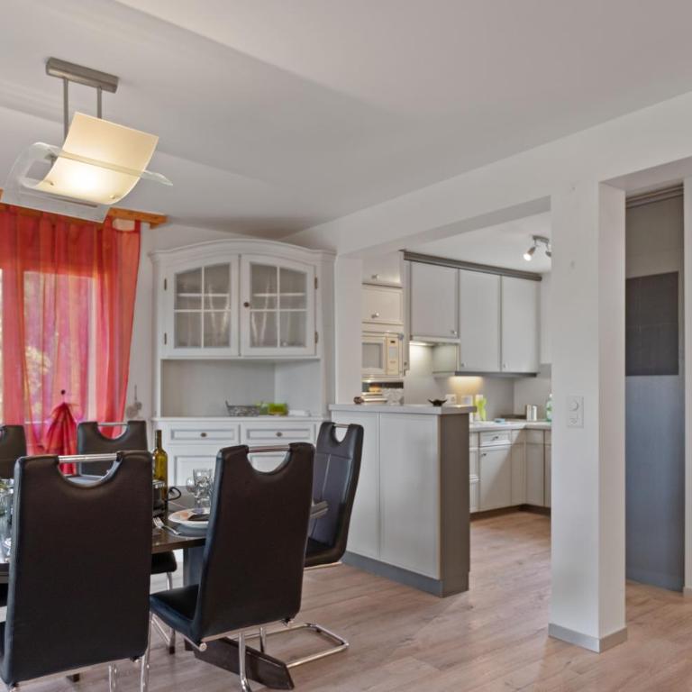 Maison Crans-Montana, 7 pers - 7 lits, Jardin & Carnotzet - Haus mit 4 Schlafzimmern - 17