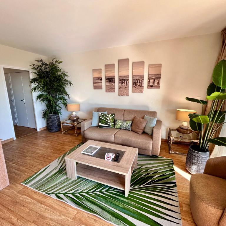 Hôtel La Pinède - Appartement 1 Chambre Confort avec Terrasse - Vue sur Jardin - 2