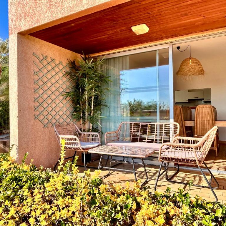 Hôtel La Pinède - Appartement 1 Chambre Confort avec Terrasse - Vue sur Jardin - 3