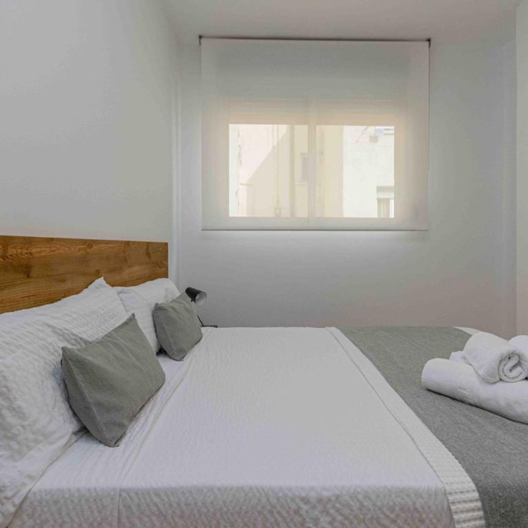 Classy XV - Ferga Suites - Deluxe King Studio - 14