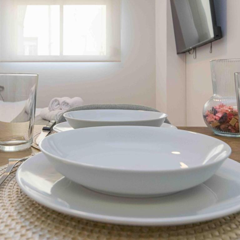 Classy XV - Ferga Suites - Deluxe King Studio - 19
