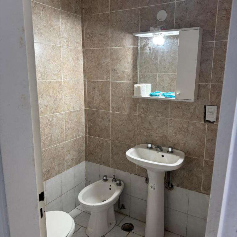 Depto cómodo a pasos de Plaza Rivadavia - Apartamento de 2 dormitorios - 5