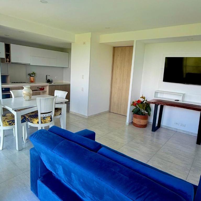 Sereno - Lux - Two-Bedroom Apartment - 7