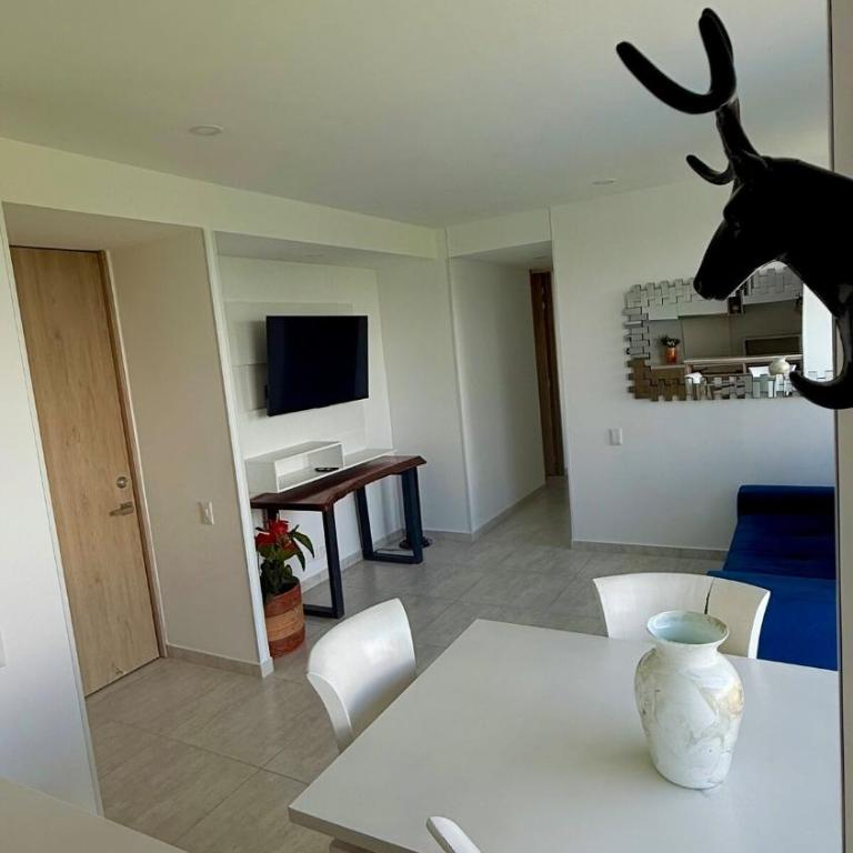 Sereno - Lux - Two-Bedroom Apartment - 14