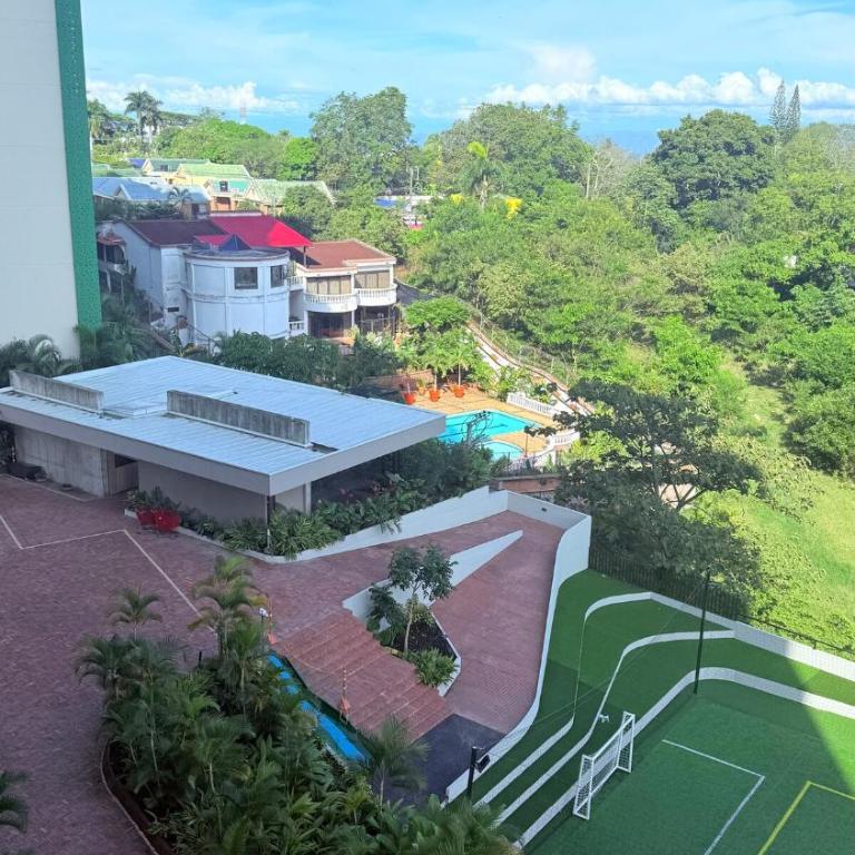 Sereno - Lux - Two-Bedroom Apartment - 17