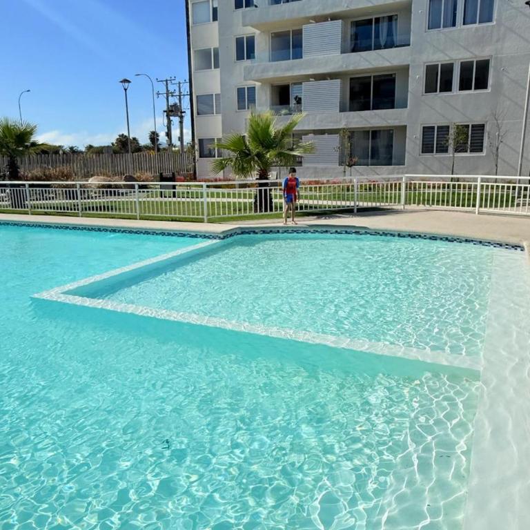 Departamento con piscina a pasos de la playa en La Serena - Two-Bedroom Apartment - 35