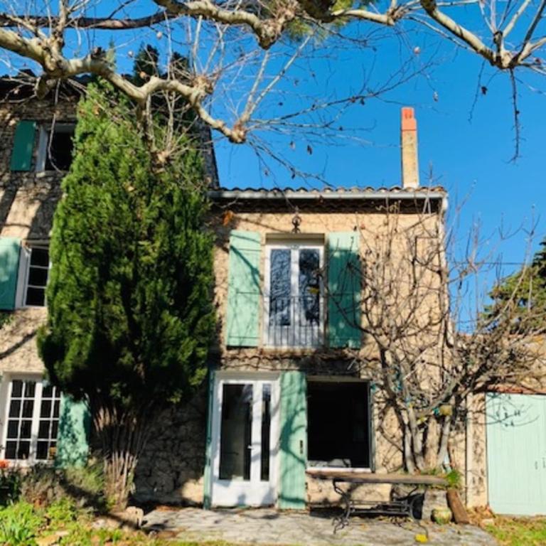 Stone house in Isle-sur-la-Sorgue - Vacation Home - 3