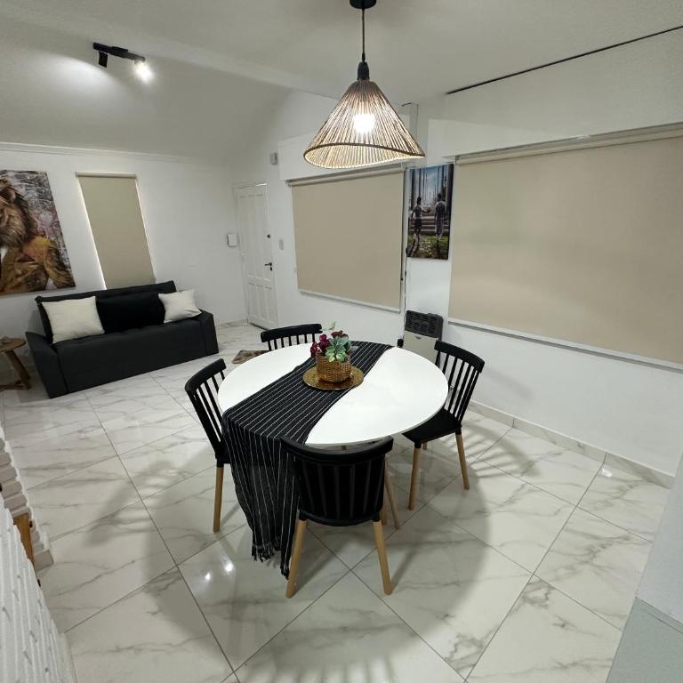 COMPLEJO JONAS SALK - departamento de 1 dormitorio amoblado - One-Bedroom Apartment - 11