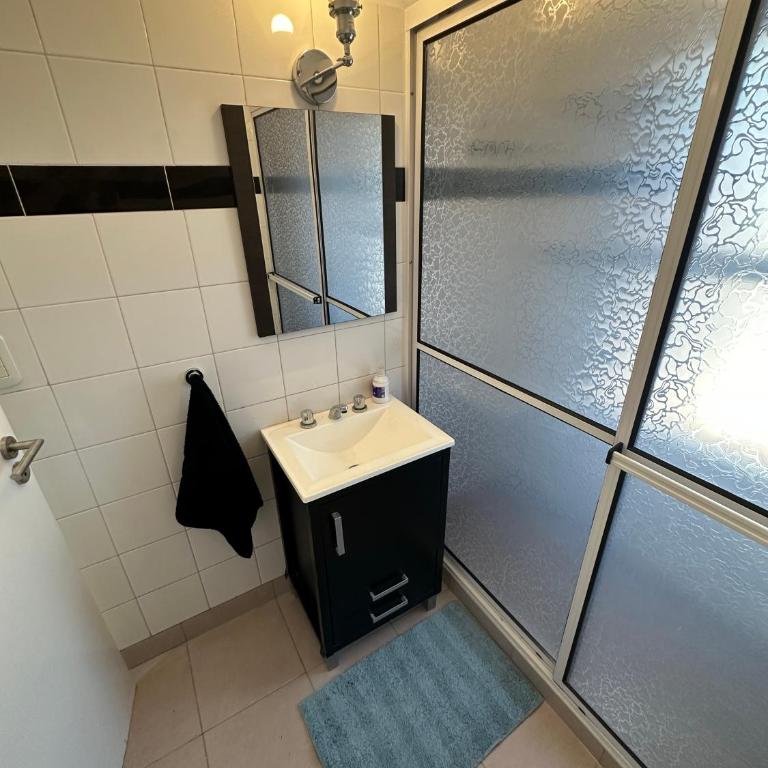 COMPLEJO JONAS SALK - departamento de 1 dormitorio amoblado - One-Bedroom Apartment - 25