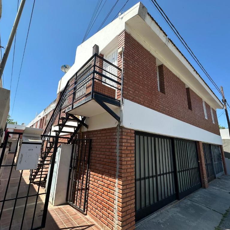 COMPLEJO JONAS SALK - departamento de 1 dormitorio amoblado - One-Bedroom Apartment - 2