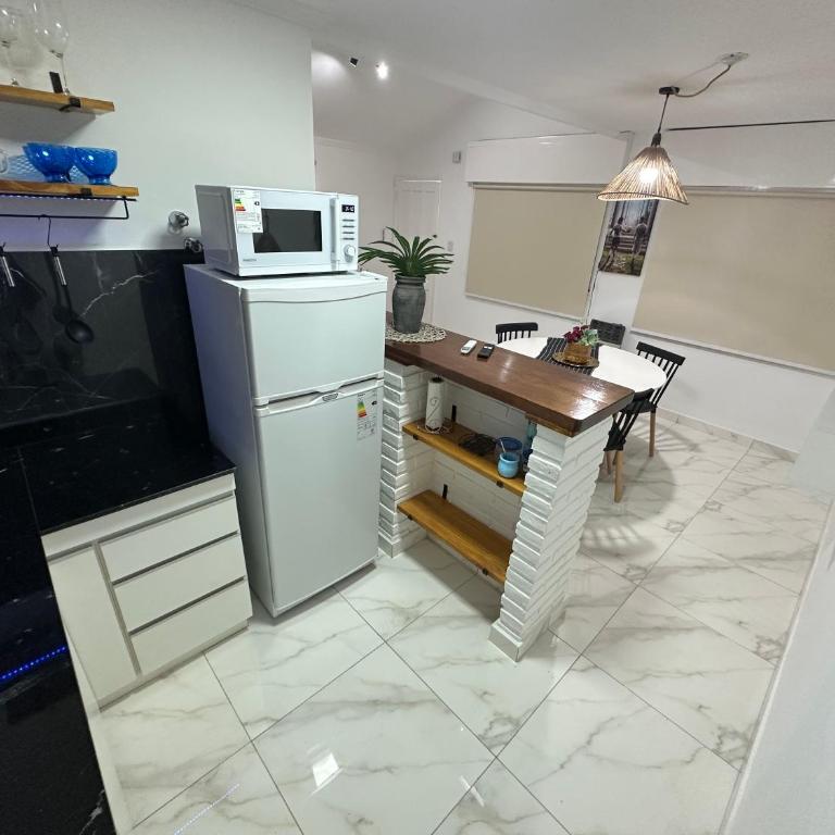 COMPLEJO JONAS SALK - departamento de 1 dormitorio amoblado - One-Bedroom Apartment - 20
