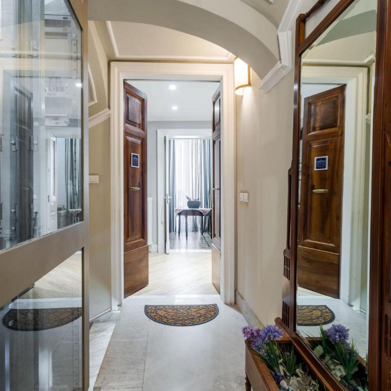 Palazzo Pastura B&B and Apartments - Deluxe Double or Twin Room - 1