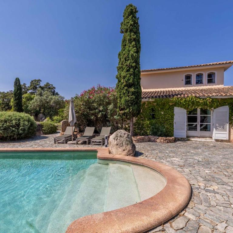 Magnifique Villa de Luxe avec Piscine - Villa - 29