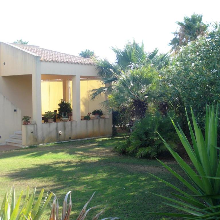 Casa Vacanze Libeccio - Villetta con giardino e piscina condominiale - Casa Vacanze - 39