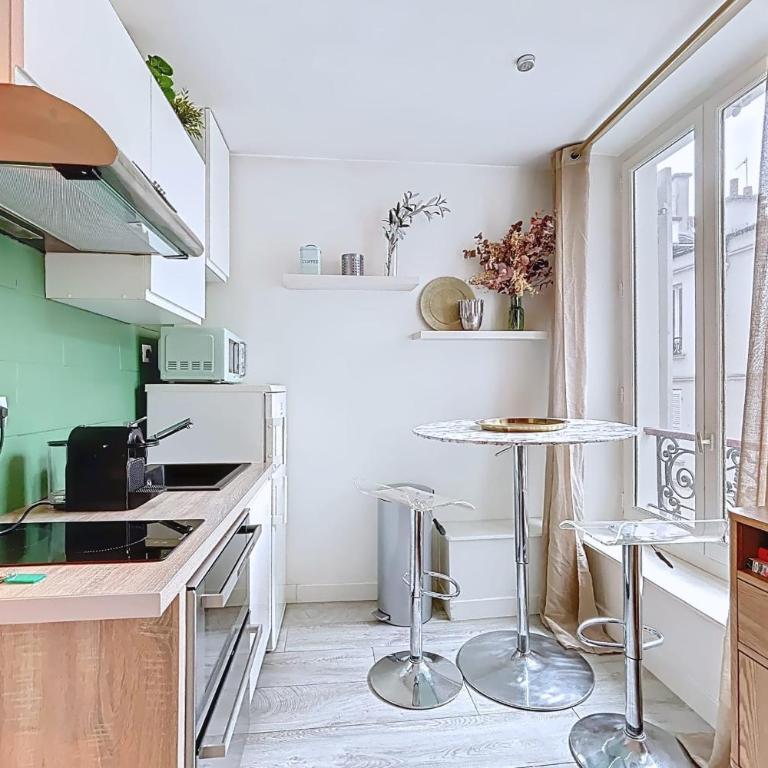 Charmant duplex au pied du Sacré-Cœur - Appartement - 4