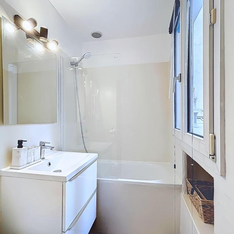 Charmant duplex au pied du Sacré-Cœur - Appartement - 14