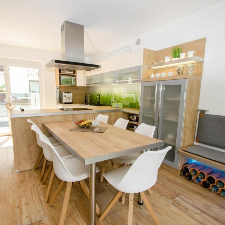 Penthouse Waterside by All in One Apartments - Deluxe Apartment mit 3 Schlafzimmern - 9