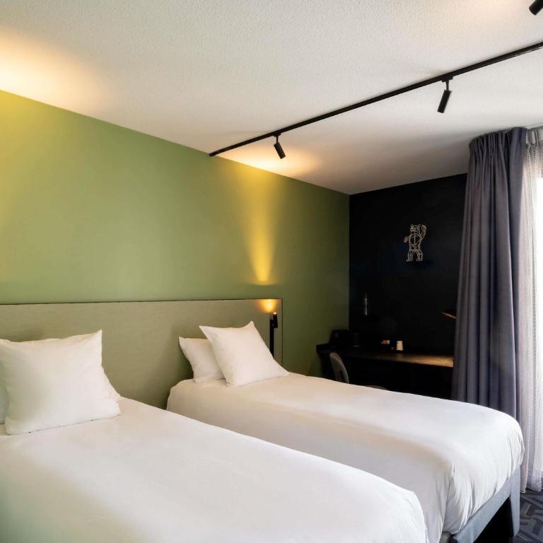 Tribe Carcassonne - Chambre Lits Jumeaux Confort avec Balcon - Vue sur Ville - 2