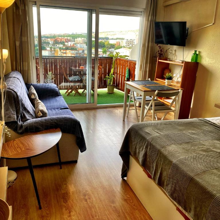 City Central Upper Floor Sunny Terrace - Apartamento Estudio - 3