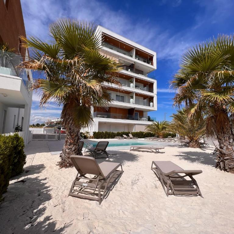 Sun Beach Apartments - Appartamento con 2 Camere da Letto - 1