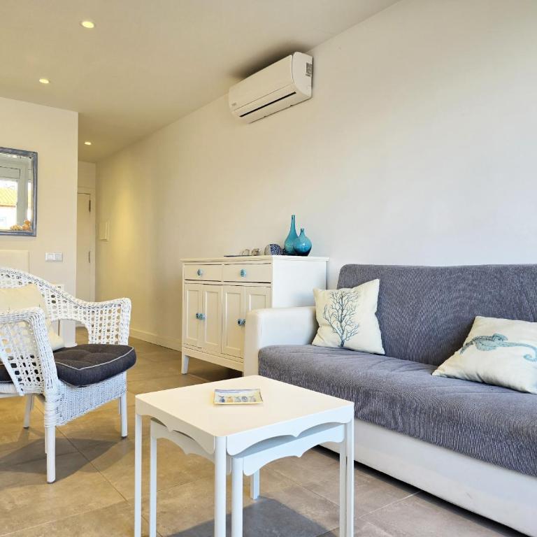 Holiday Home Refugi sea view and 1 min from beach - Villa frente a la playa - 3