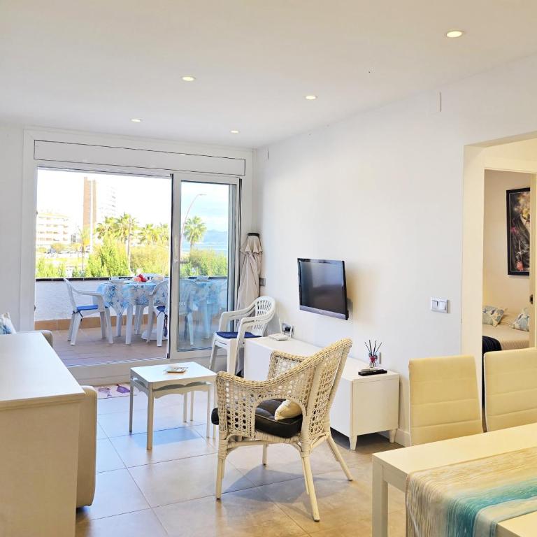Holiday Home Refugi sea view and 1 min from beach - Villa frente a la playa - 4