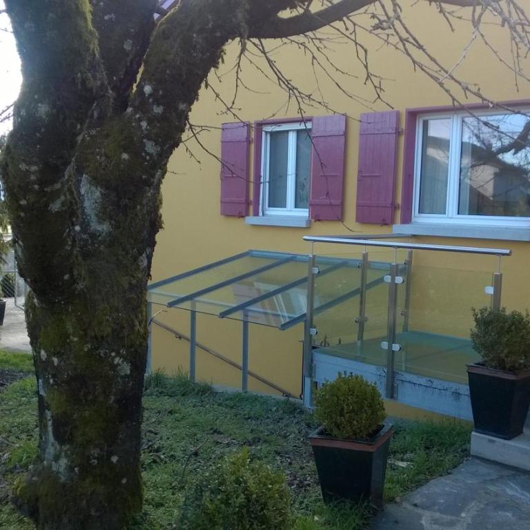 Swiss Borzoi House - Doppelzimmer mit Seeblick - 26