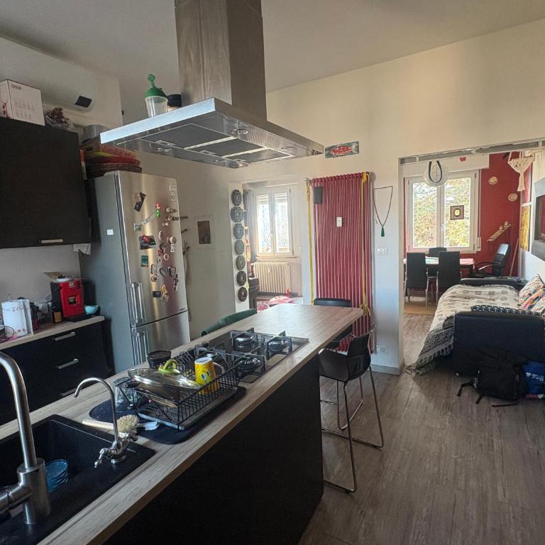 Peacefull Rooms Bologna Collodi 9 - Quadruple Room with Private Bathroom - 1