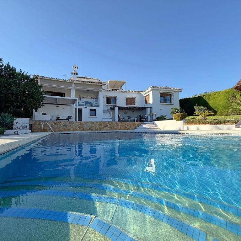 La Jara Andaluza - Villa con Piscina - Benalmádena - Villa - 2