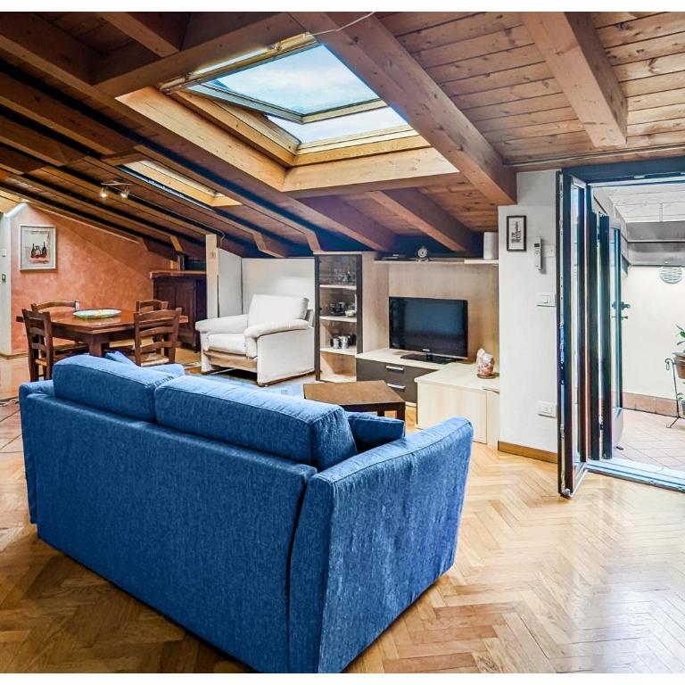 Casa Maffi con terrazzo e box auto in centro città - One-Bedroom Apartment - 2