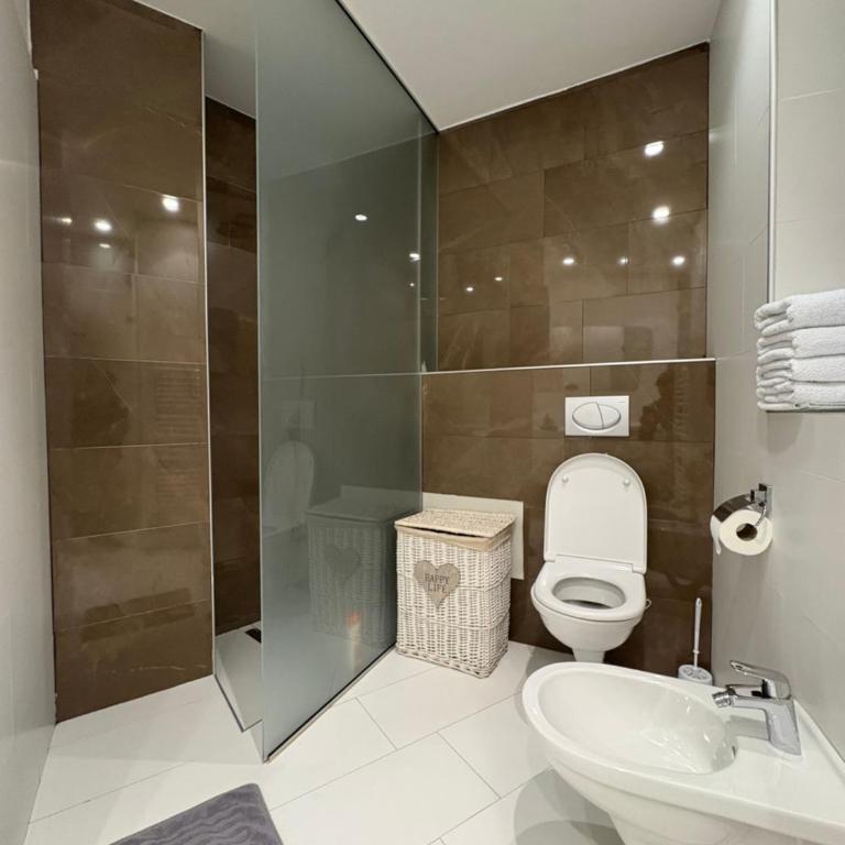 Capital apartments Sarajevo - Apartman sa 3 Spavaće Sobe - 14