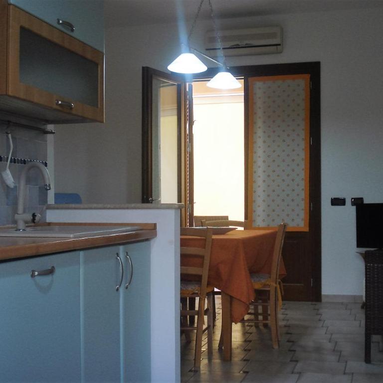 Casa Vacanze Libeccio - Villetta con giardino e piscina condominiale - Casa Vacanze - 18