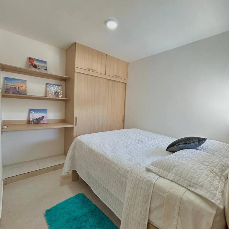 Lujo y confort cerca del mar 3 hab con piscina - Three-Bedroom Apartment - 12