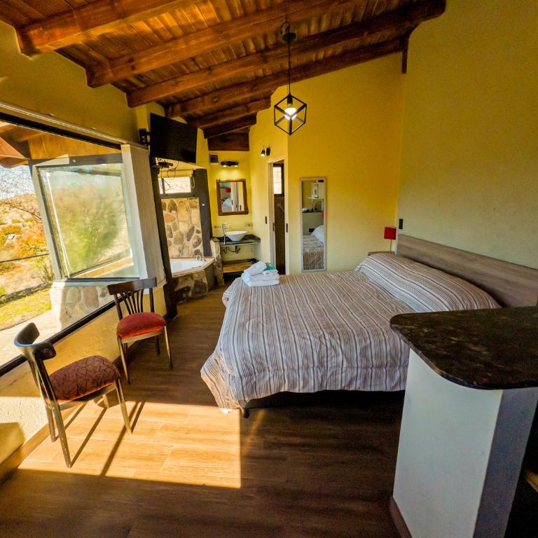 Cuesta de las Piedras - Suite with Mountain View - 3