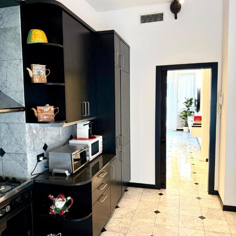 LURO Apartments - Savoia Marble Suite - Repubblica - Appartamento con 2 Camere da Letto - 9