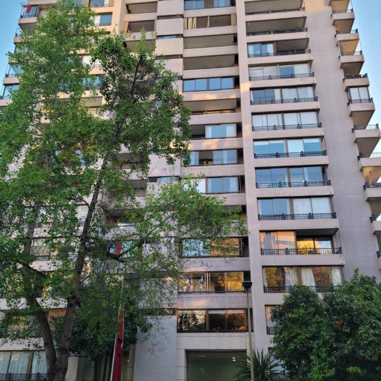 Mountain view in Las Condes, balcony and AC - Two-Bedroom Family Apartment - 27