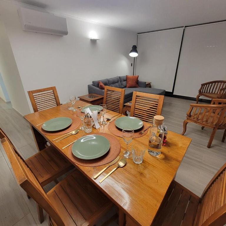 Mountain view in Las Condes, balcony and AC - Two-Bedroom Family Apartment - 39