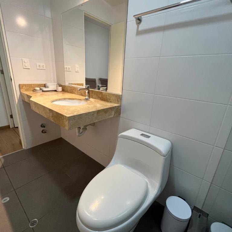 Entire apartment minutes from Miraflores - Two-Bedroom Apartment - 8
